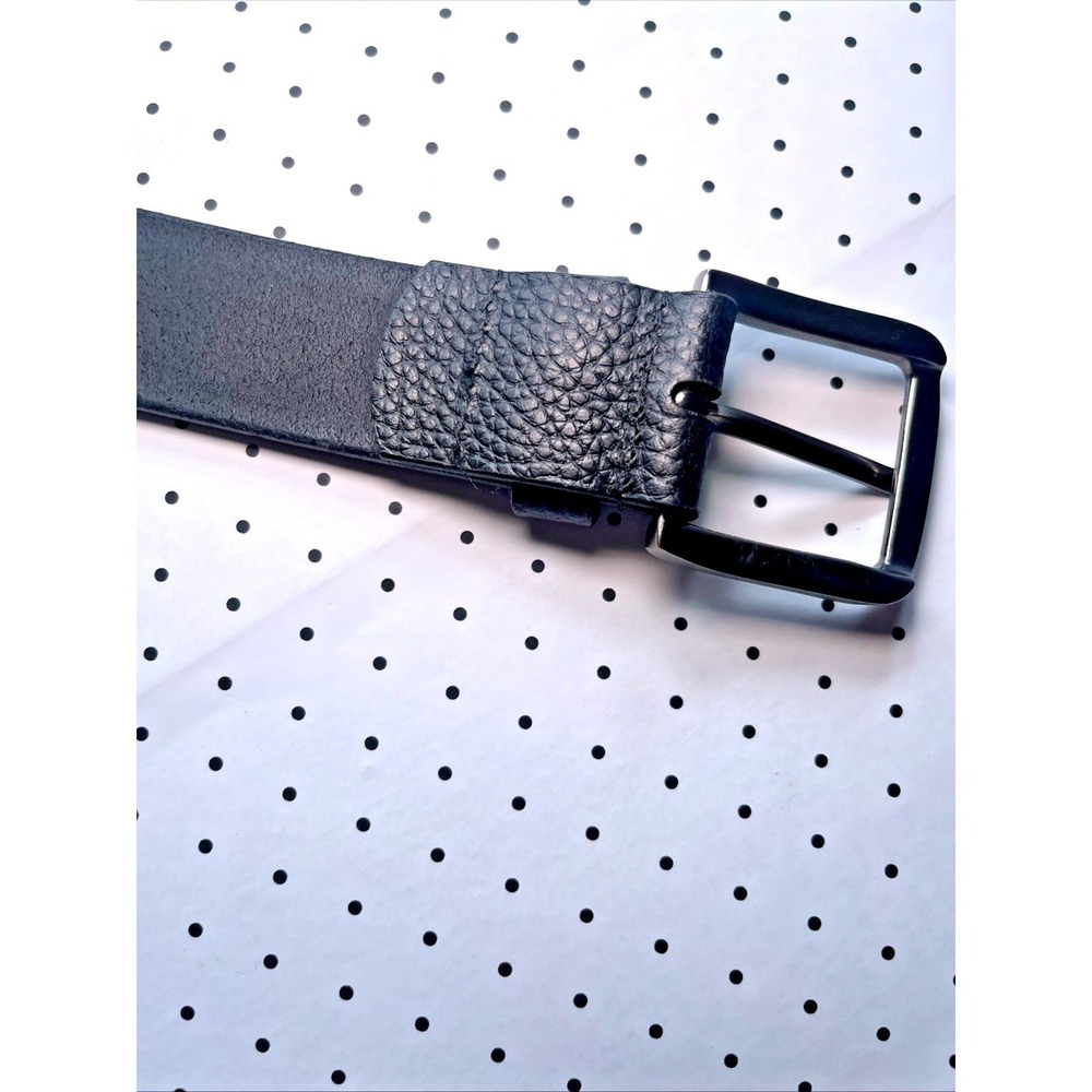 Chaps Men's Black Leather Belt Size M 34-36 Black Metal Buckle Classic - Picture 3 of 6